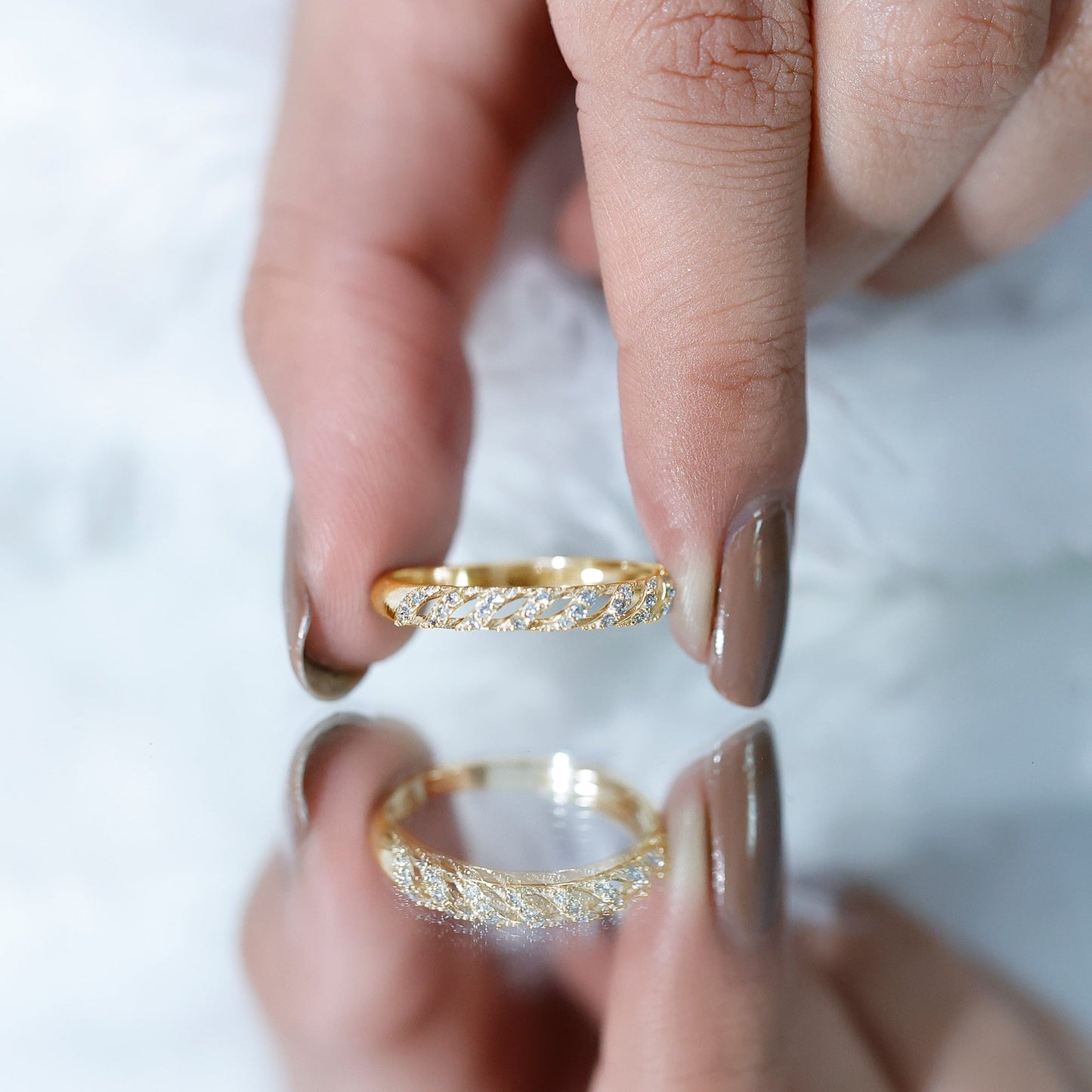 Elegant Round Shape Diamond Half Eternity Ring