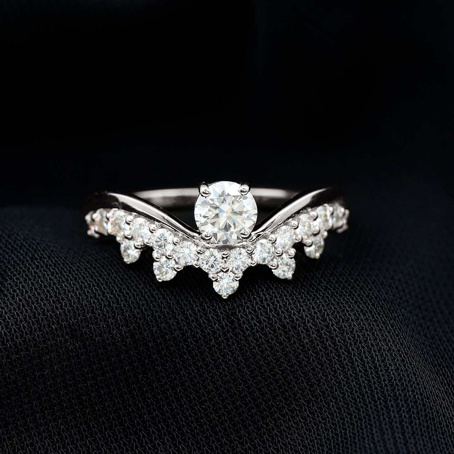 Designer Moissanite Curved Engagement Ring for Women