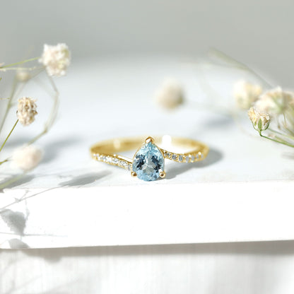 Pear Cut Aquamarine Teardrop Engagement Ring with Diamond