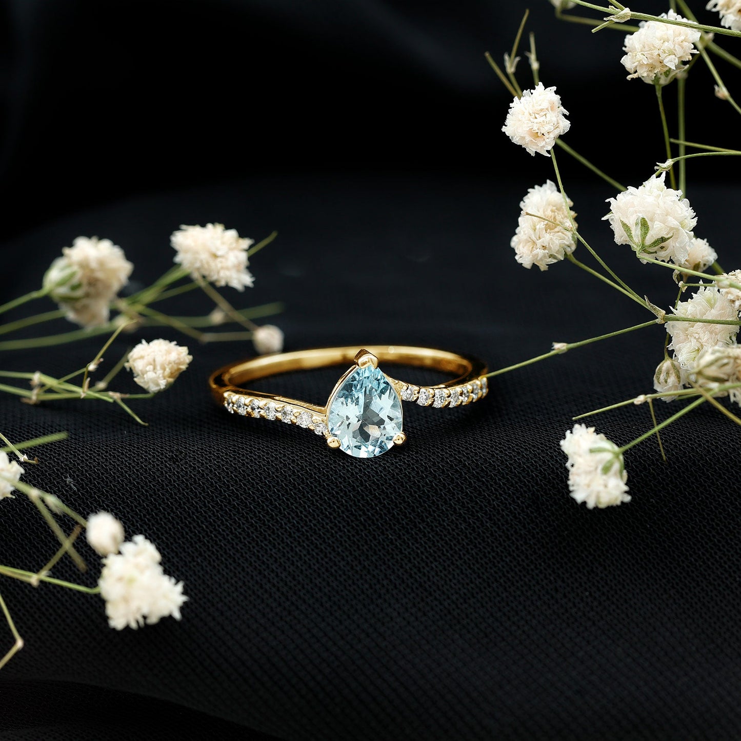 Pear Cut Aquamarine Teardrop Engagement Ring with Diamond