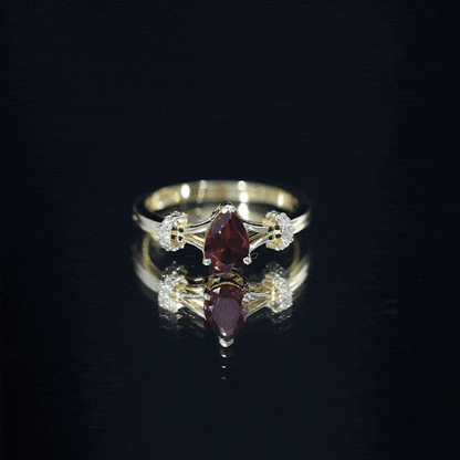 Certified Real 0.8 Carat Garnet Pear Shaped Engagement Ring with Diamond