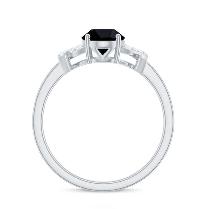 Solitaire Black Onyx Oval Engagement Ring in Split Shank