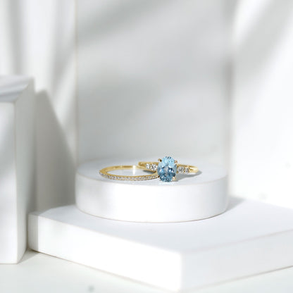 1 Carat Oval Shape Aquamarine Wedding Ring Set with Diamond