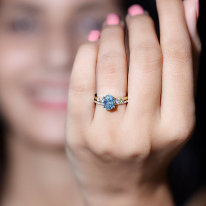 1 Carat Oval Shape Aquamarine Wedding Ring Set with Diamond
