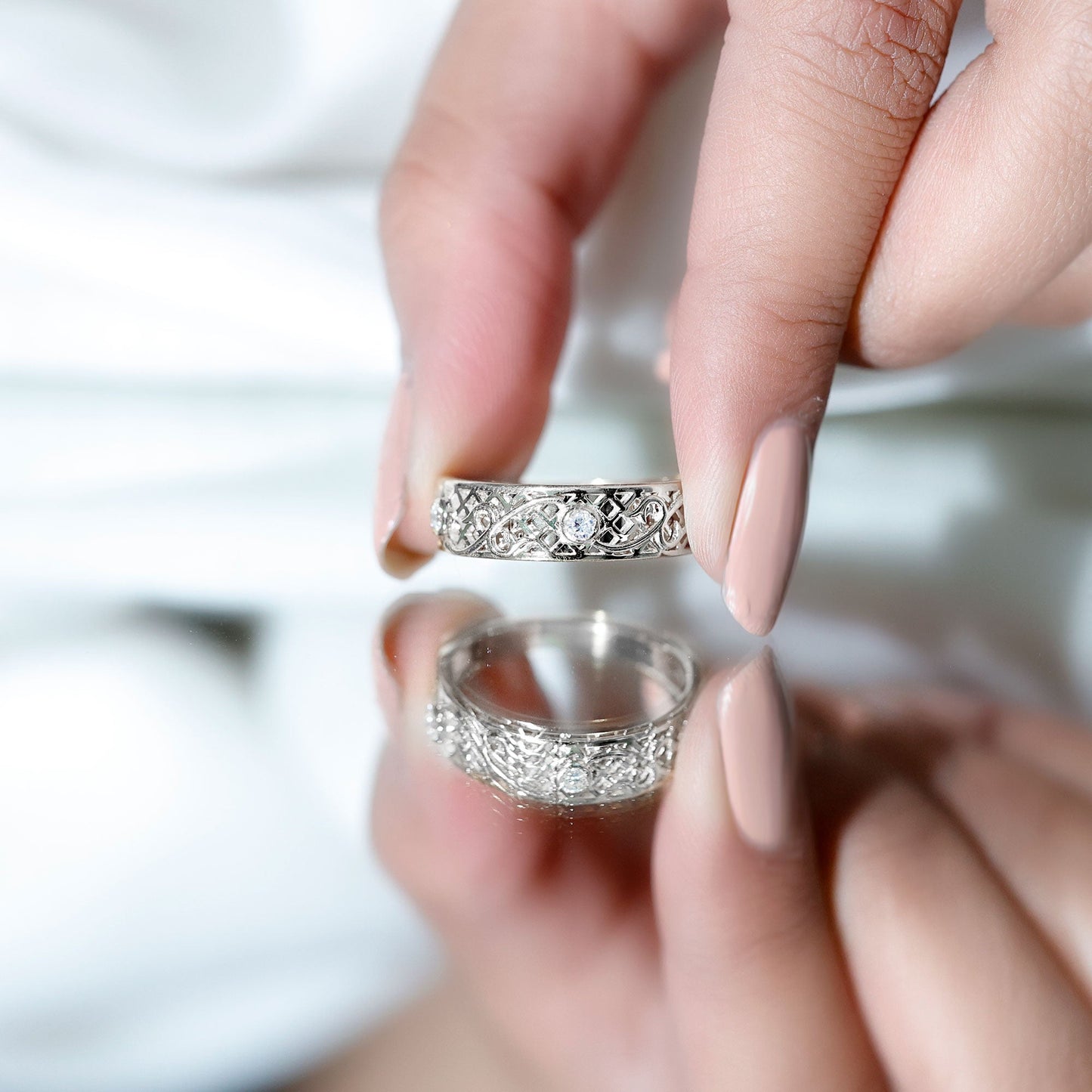 Bezel Set Round Diamond Filigree Ring
