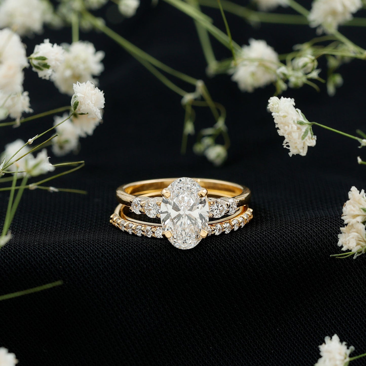 2 Carat Oval Shape Lab Diamond Bridal Ring Set with IGI Certificate
