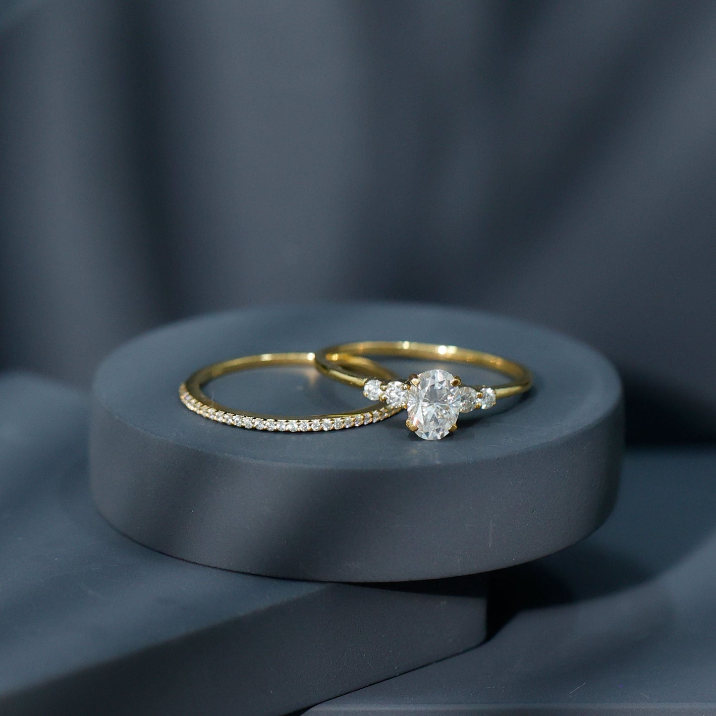 IGI Certified 1 Carat Lab Grown Diamond Engagement Ring with Wedding Band