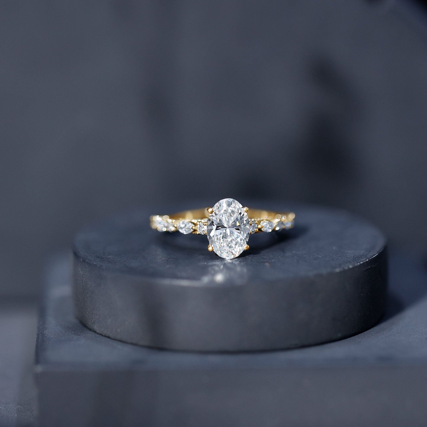 2 Carat Oval Lab Grown Diamond Engagement Ring with IGI Certificate