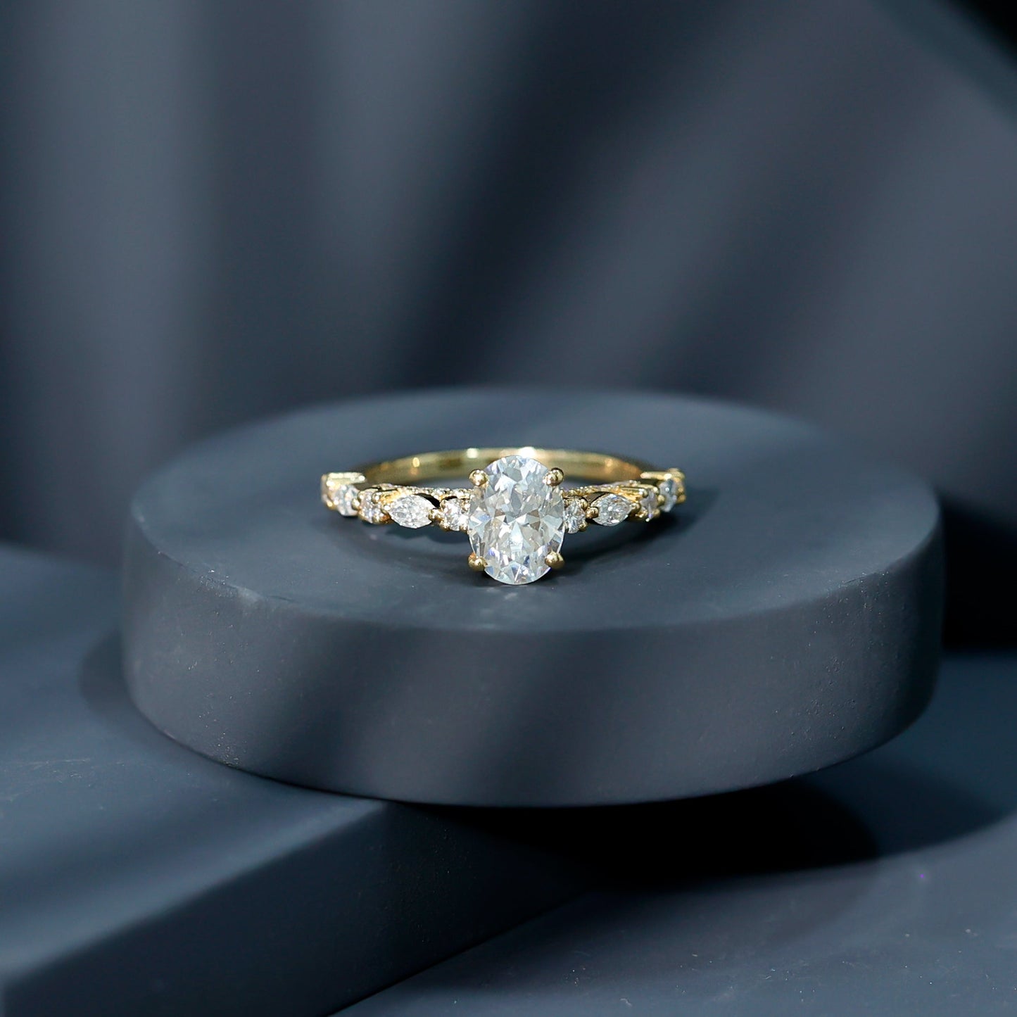 1 Carat IGI Certified Oval Cut Lab Grown Diamond Solitaire Engagement Ring