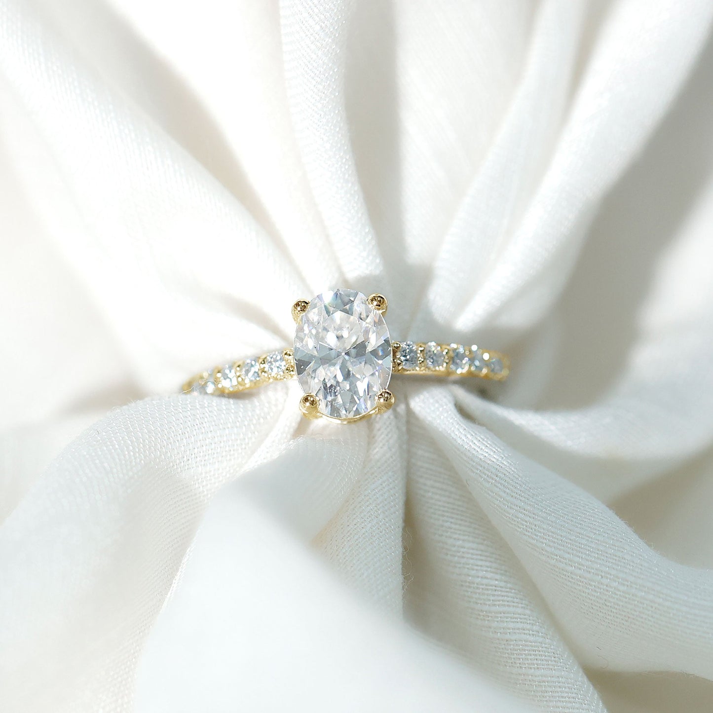 Certified 1 Carat Lab Grown Diamond Oval Engagement Ring
