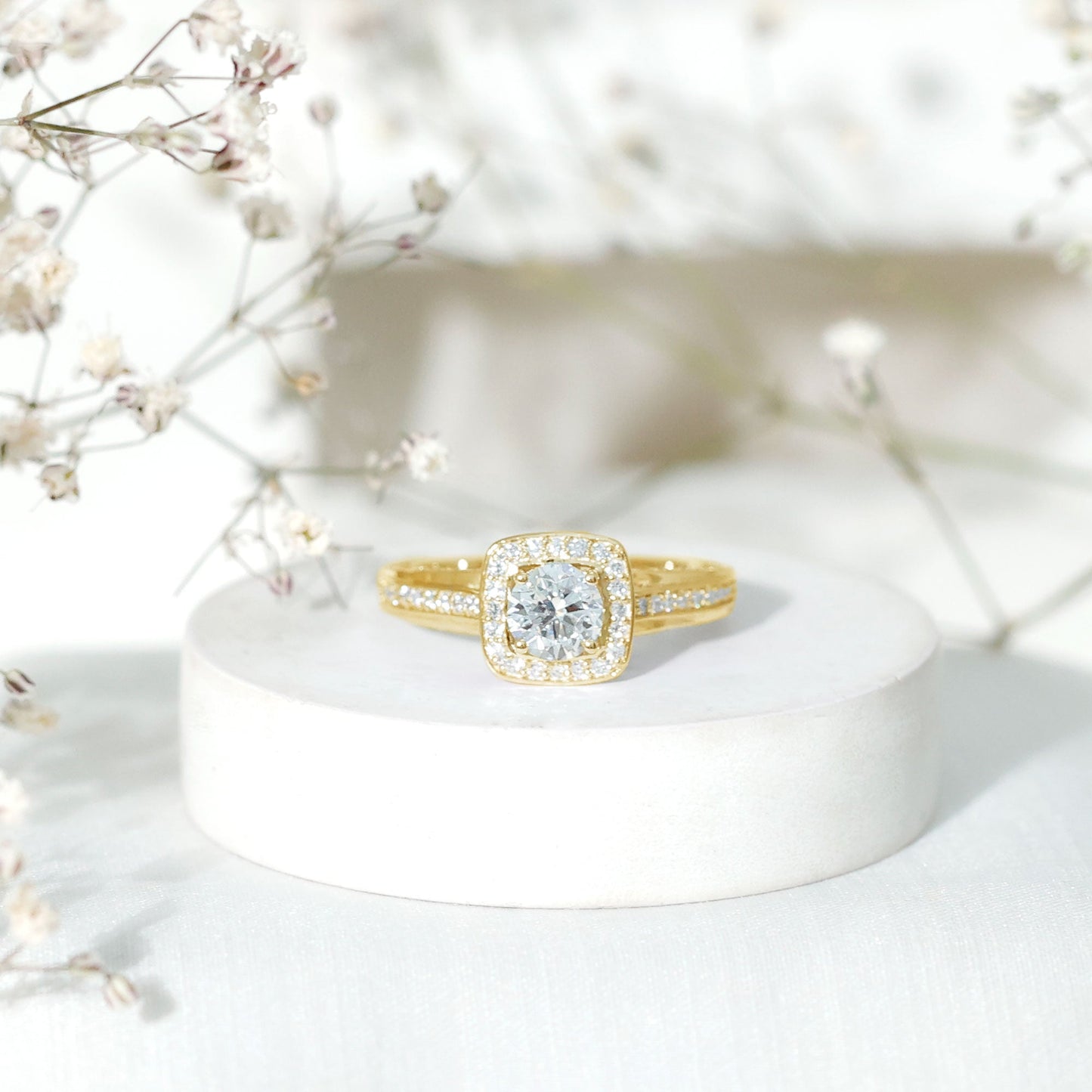 Certified 0.9 Carat Lab Grown Diamond Halo Engagement Ring