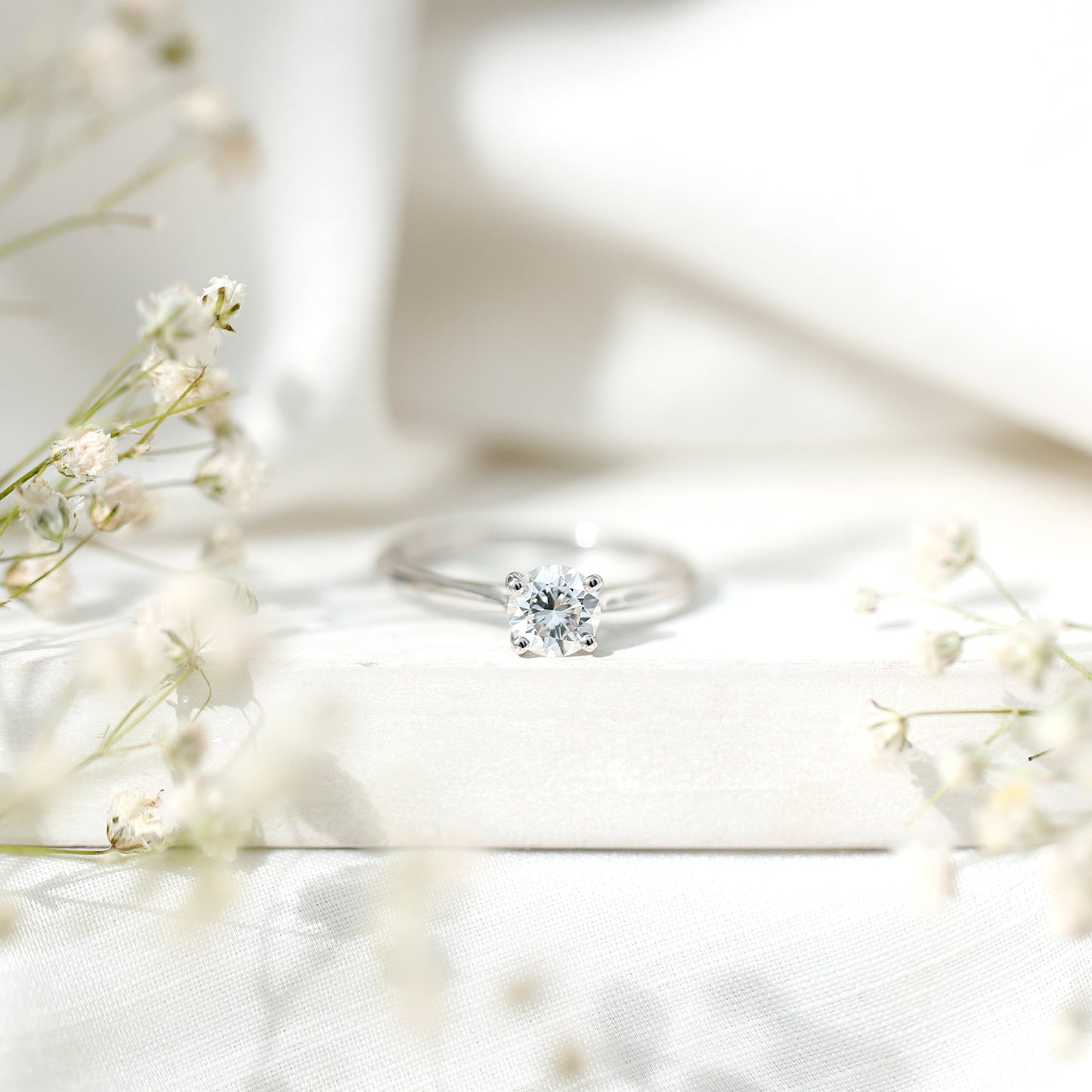 0.9 Carat Solitaire Lab Grown Diamond Circle Engagement Ring