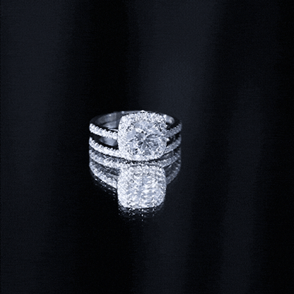 Lab Grown 2 Carat Diamond Halo Engagement Ring with Wedding Band