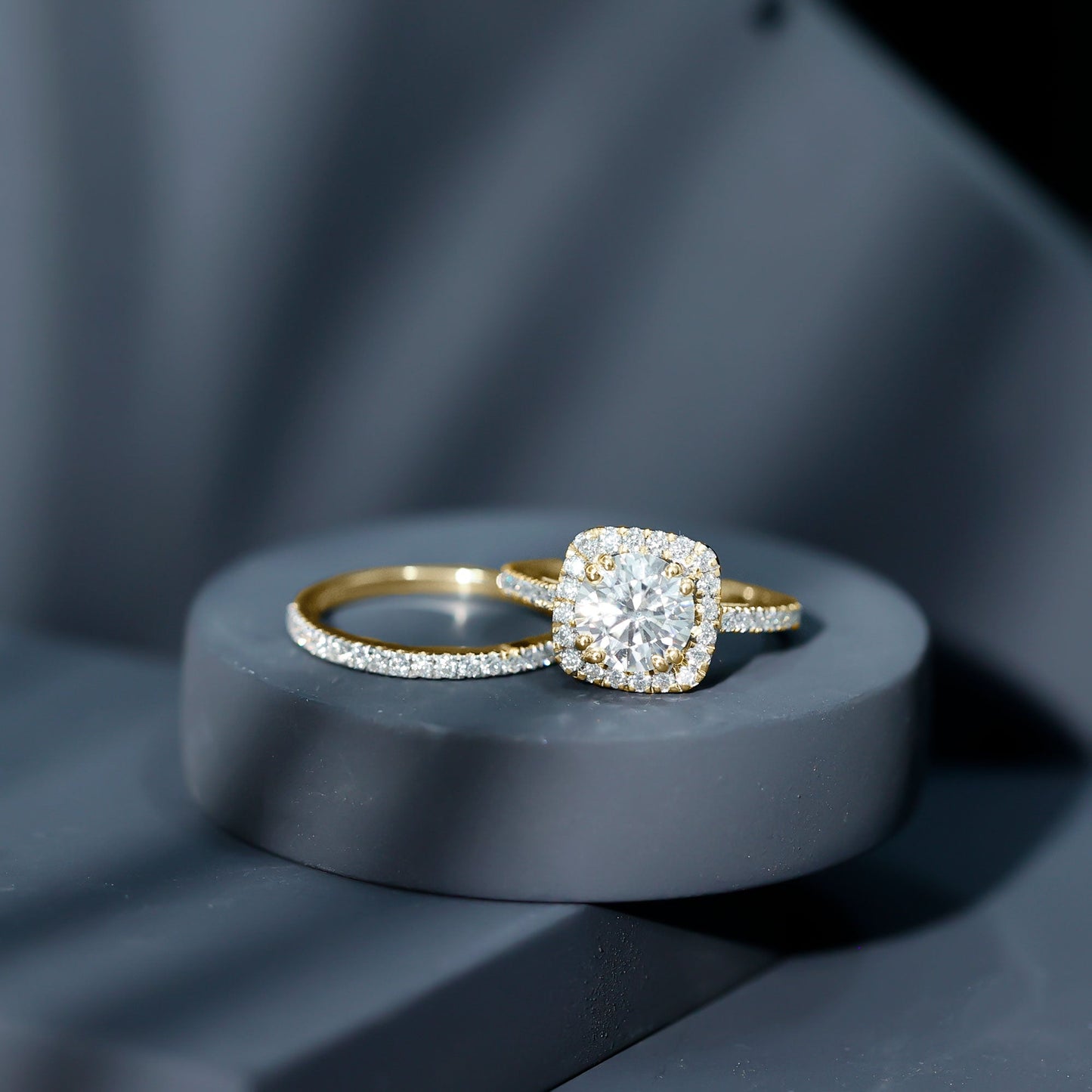 Lab Grown 2 Carat Diamond Halo Engagement Ring with Wedding Band
