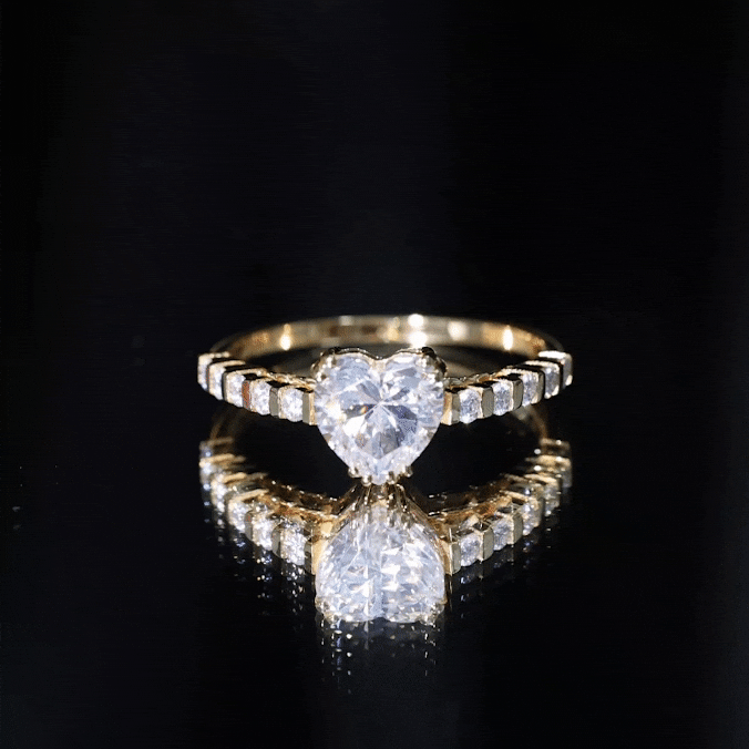Certified 2 Carat Lab Grown Diamond Heart Engagement Ring for Her