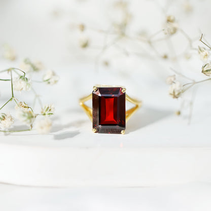 Certified 9 Carat Lab Grown Garnet Emerald Cut Engagement Ring with Split Shank