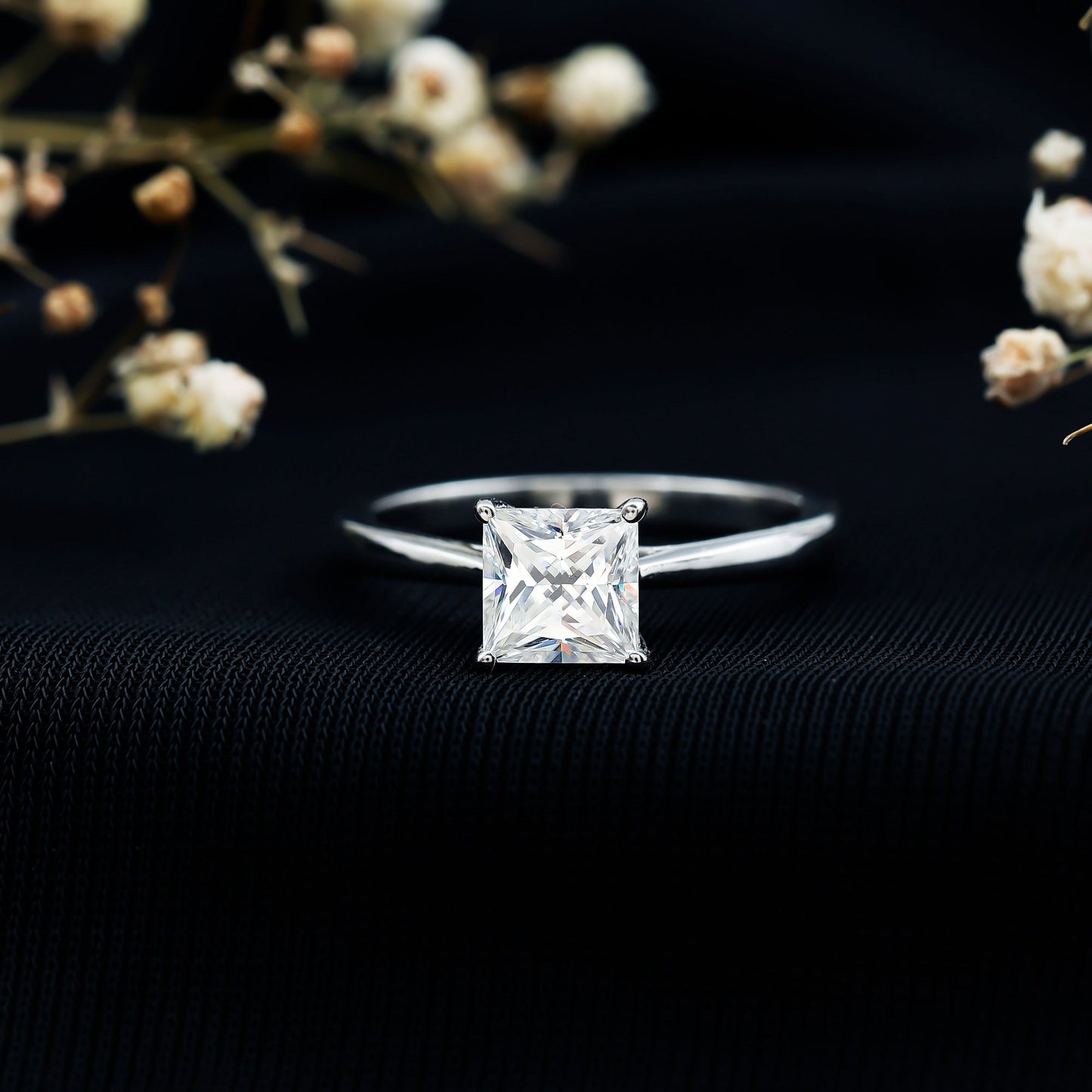 Solitaire 1 Carat Princess Cut Lab Grown Diamond Engagement Ring with IGI Certificate