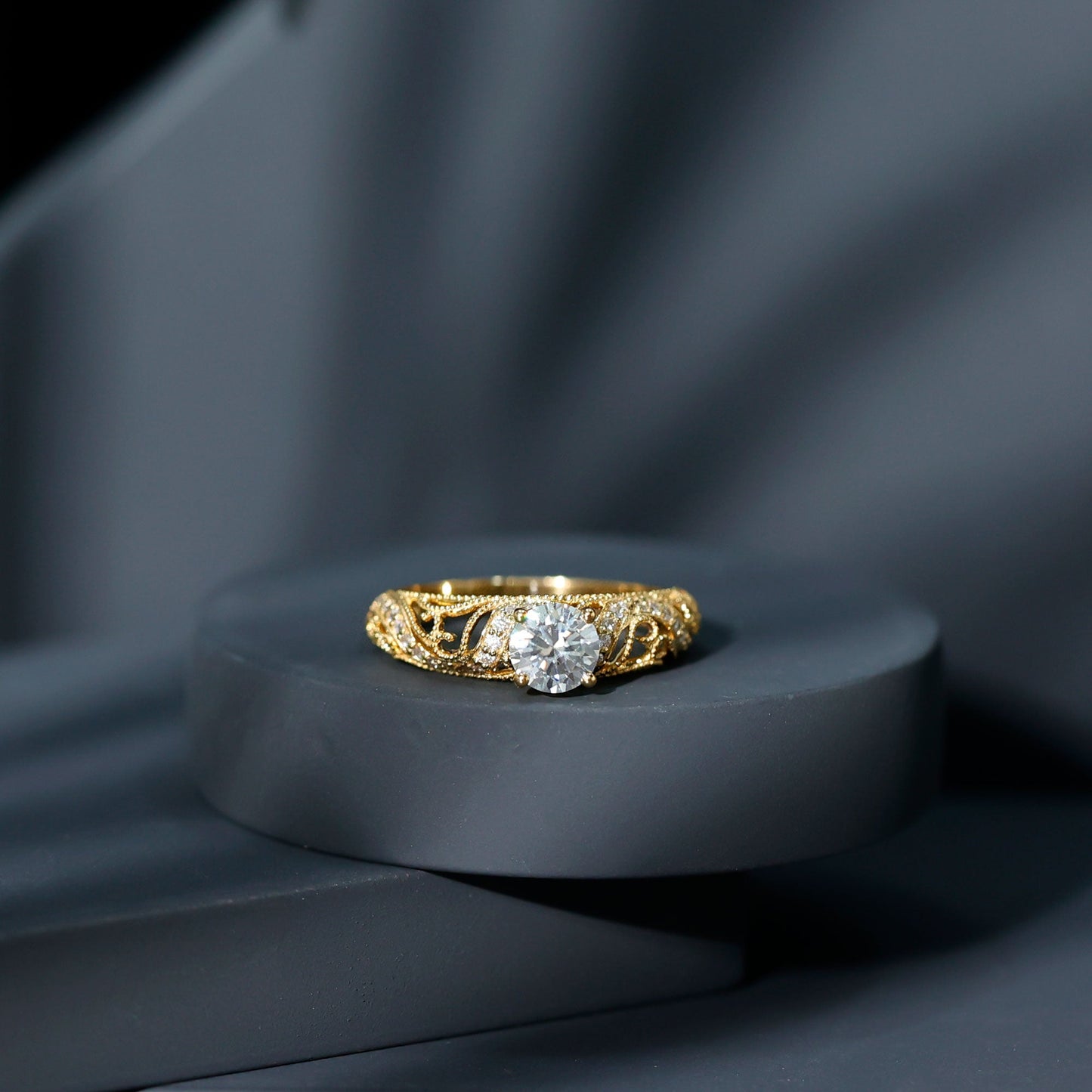 Vintage Inspired 0.98 Carat Moissanite Engagement Ring for Women