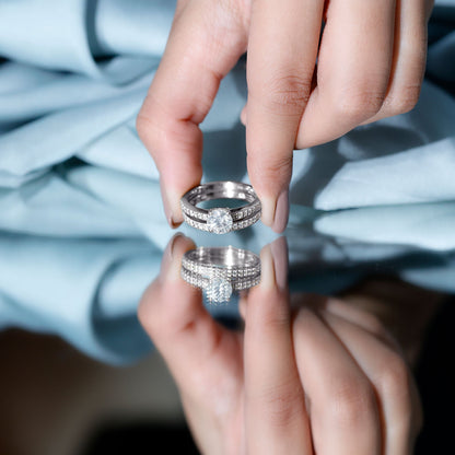 Brilliant Cut Moissanite Round Engagement Ring With Band