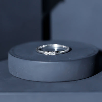 Certified Round Diamond Proposal Ring For Her