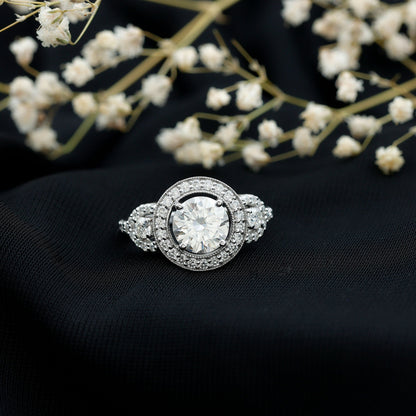 Round Cut Diamond Antique Looking Engagement Ring