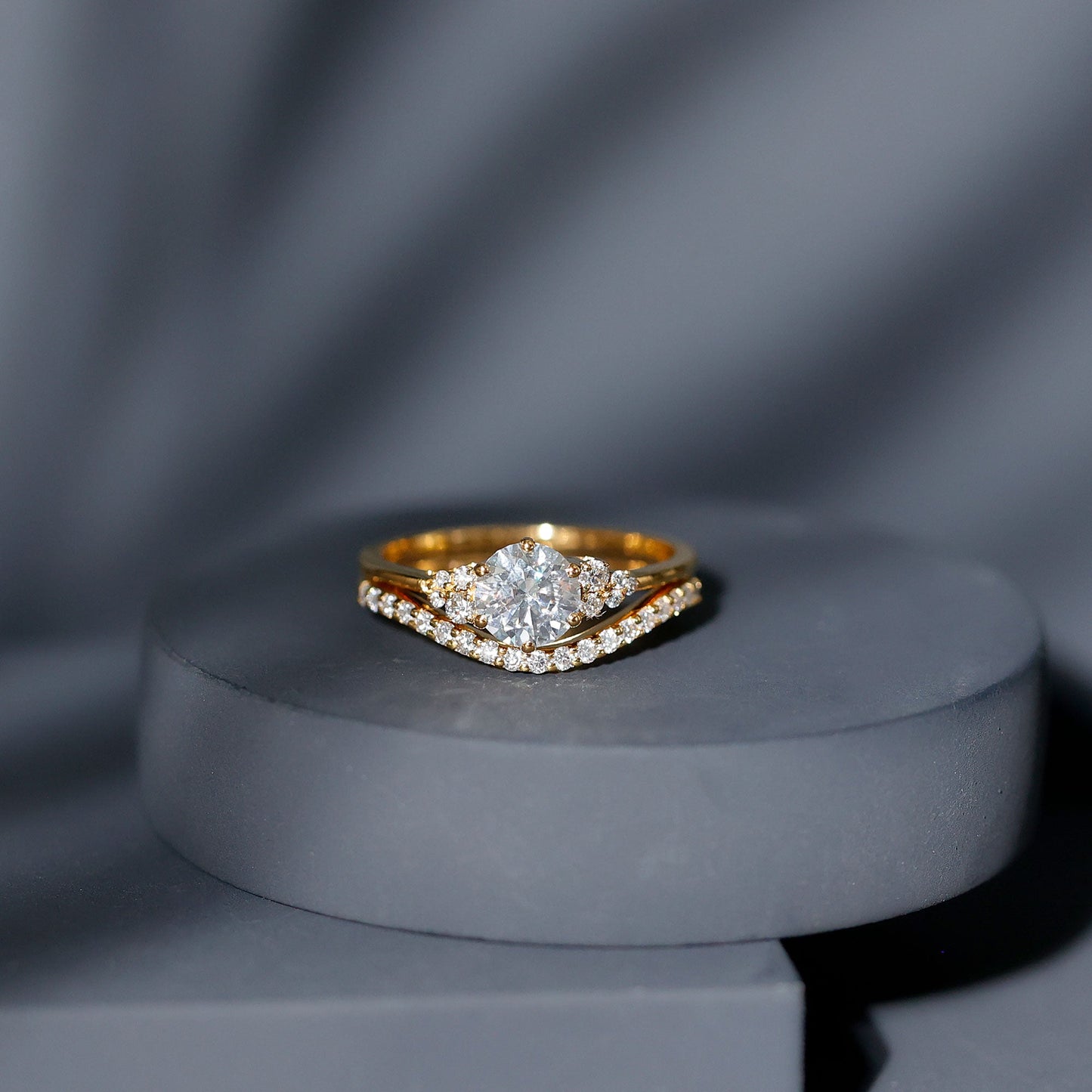 Certified Diamond Bridal Ring Set with Curved Band