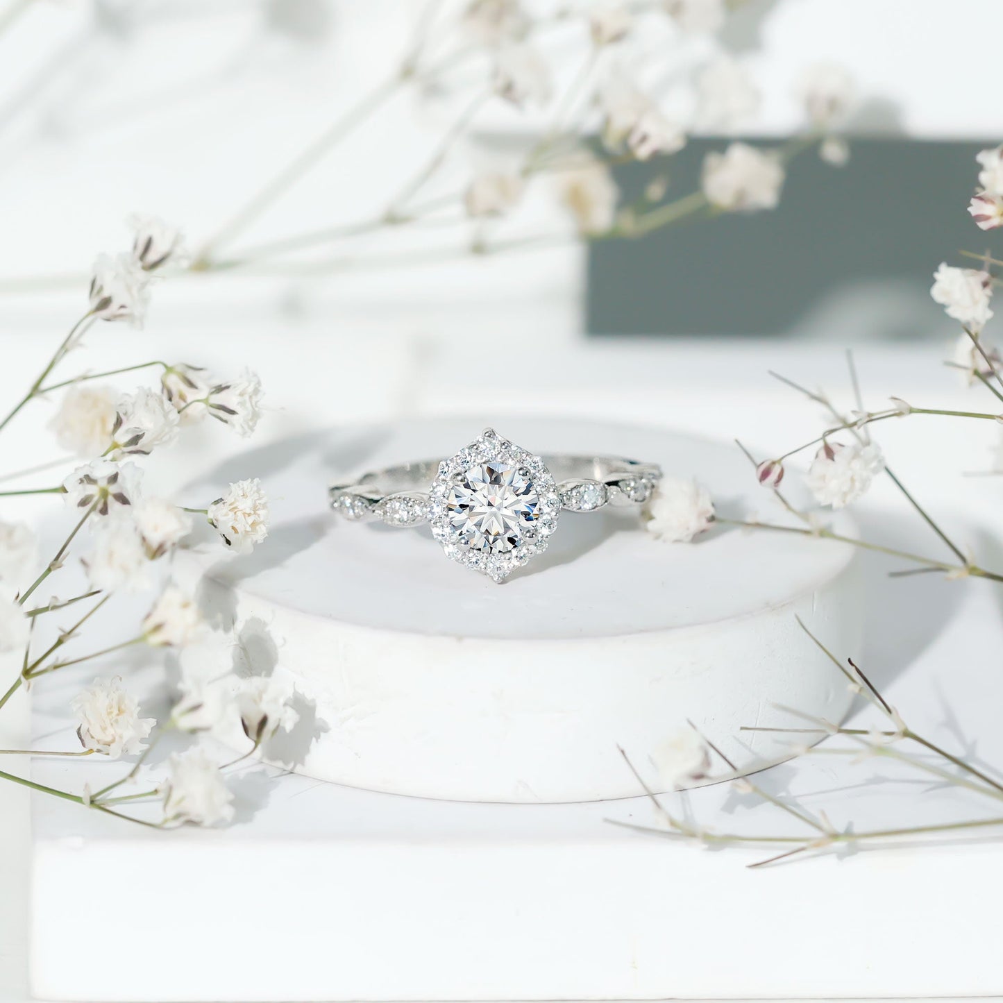 Brilliant Cut Lab Grown Diamond Vintage Solitaire Ring