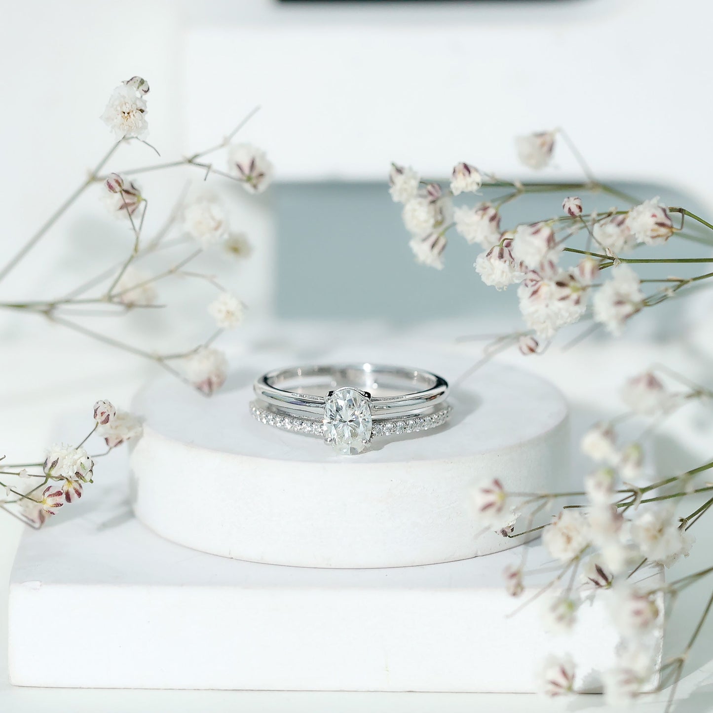 0.75 Carat Oval Cut Diamond Solitaire Double Band Engagement Ring For Her