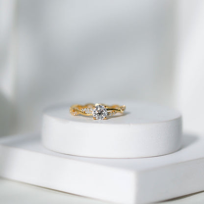 Certified Round Lab Grown Diamond Crossover Promise Ring