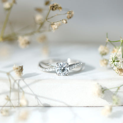 Certified Lab Grown Diamond Engagement Ring With Bypass Details