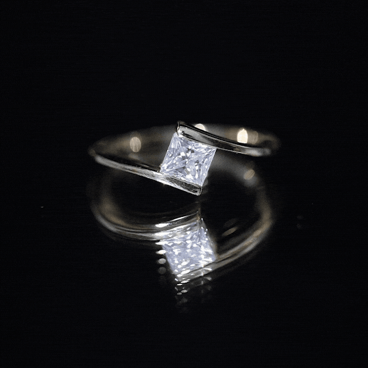 0.8 Carat Princess Cut Lab Grown Diamond Ring With Tension Setting
