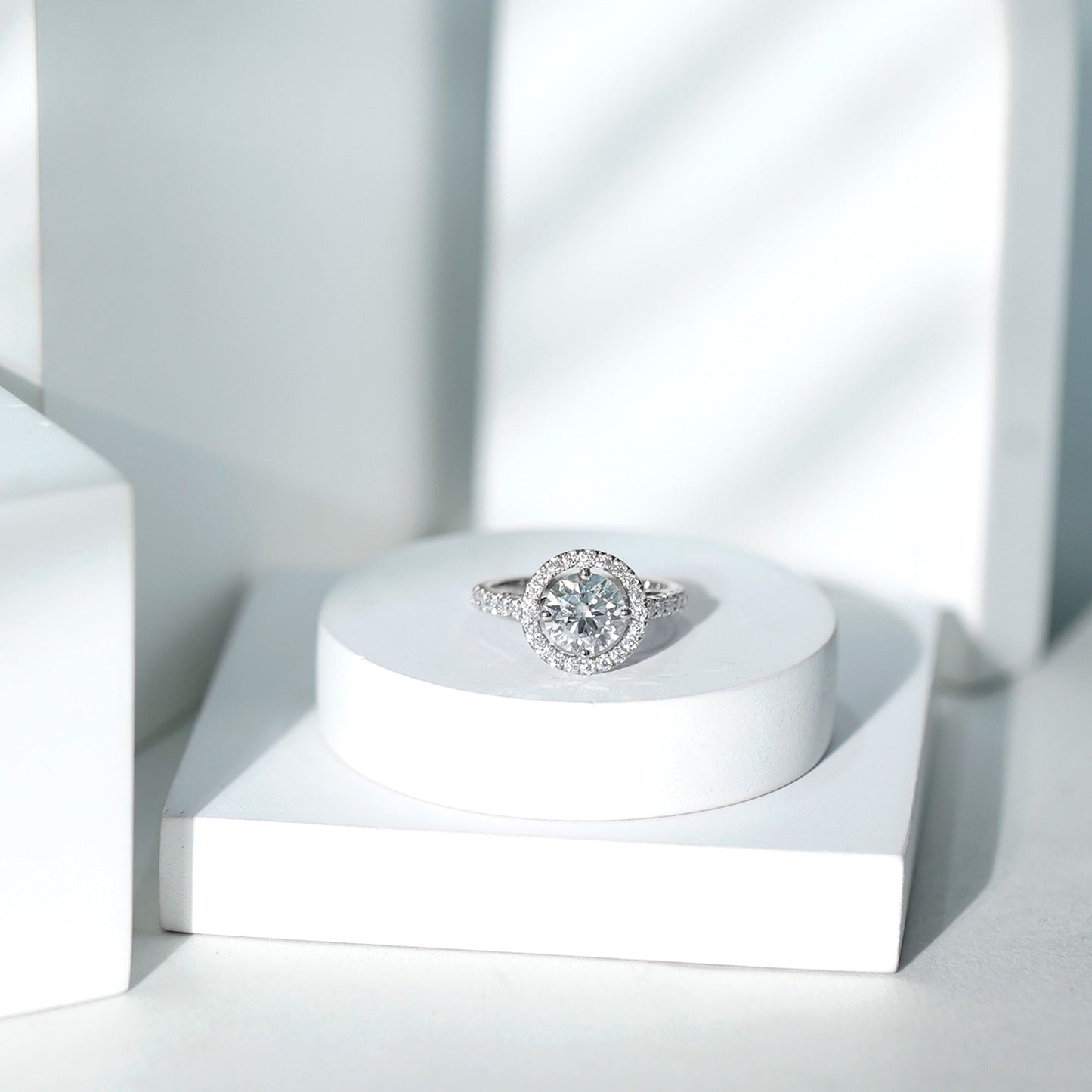 2 Carat Ethical Diamond Circle Engagement Ring