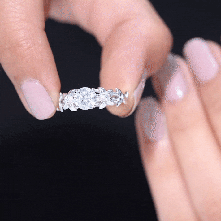 Certified 0.9 Carat Lab Grown Diamond Nature Engagement Ring