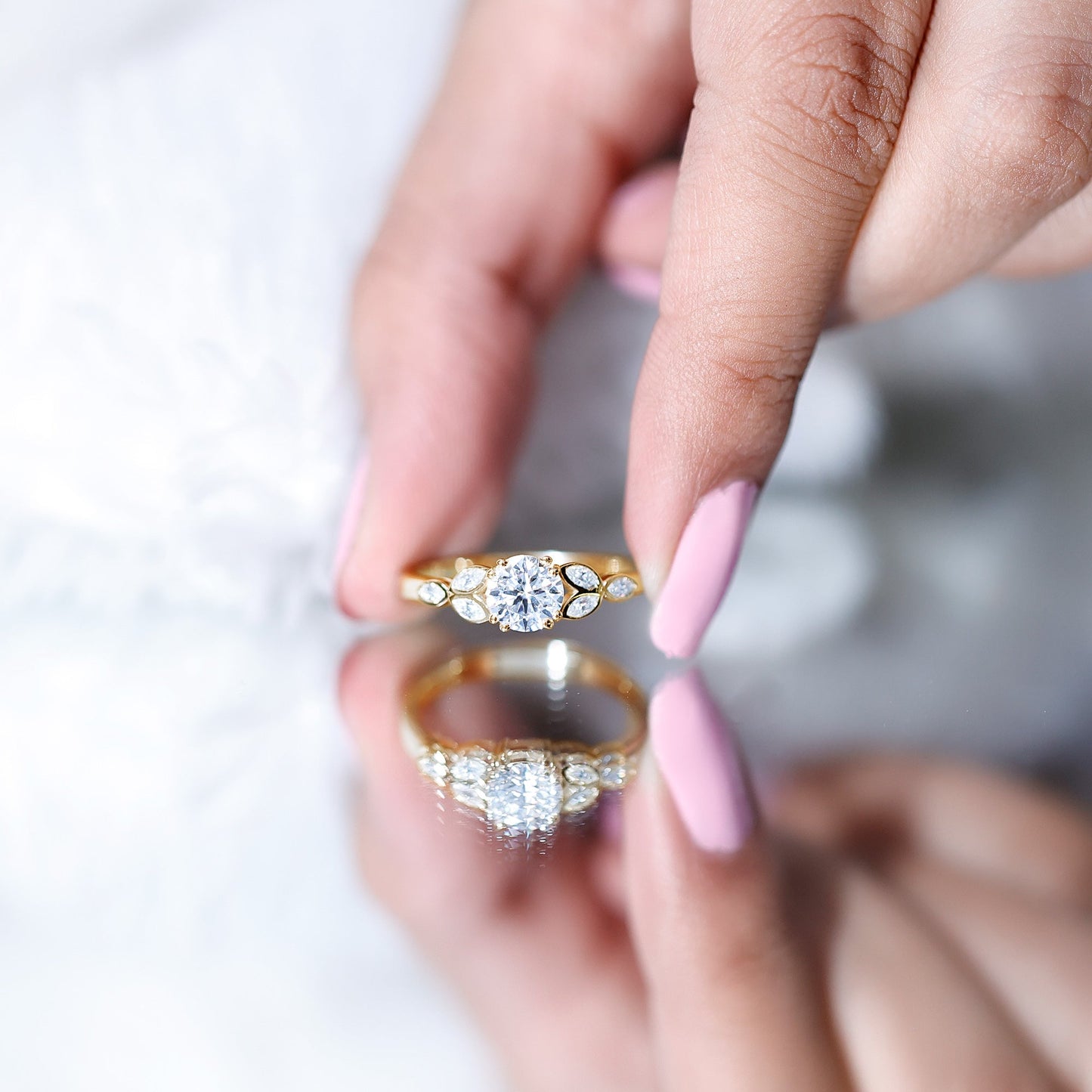Certified 0.9 Carat Round Diamond Promise Engagement Ring For Her