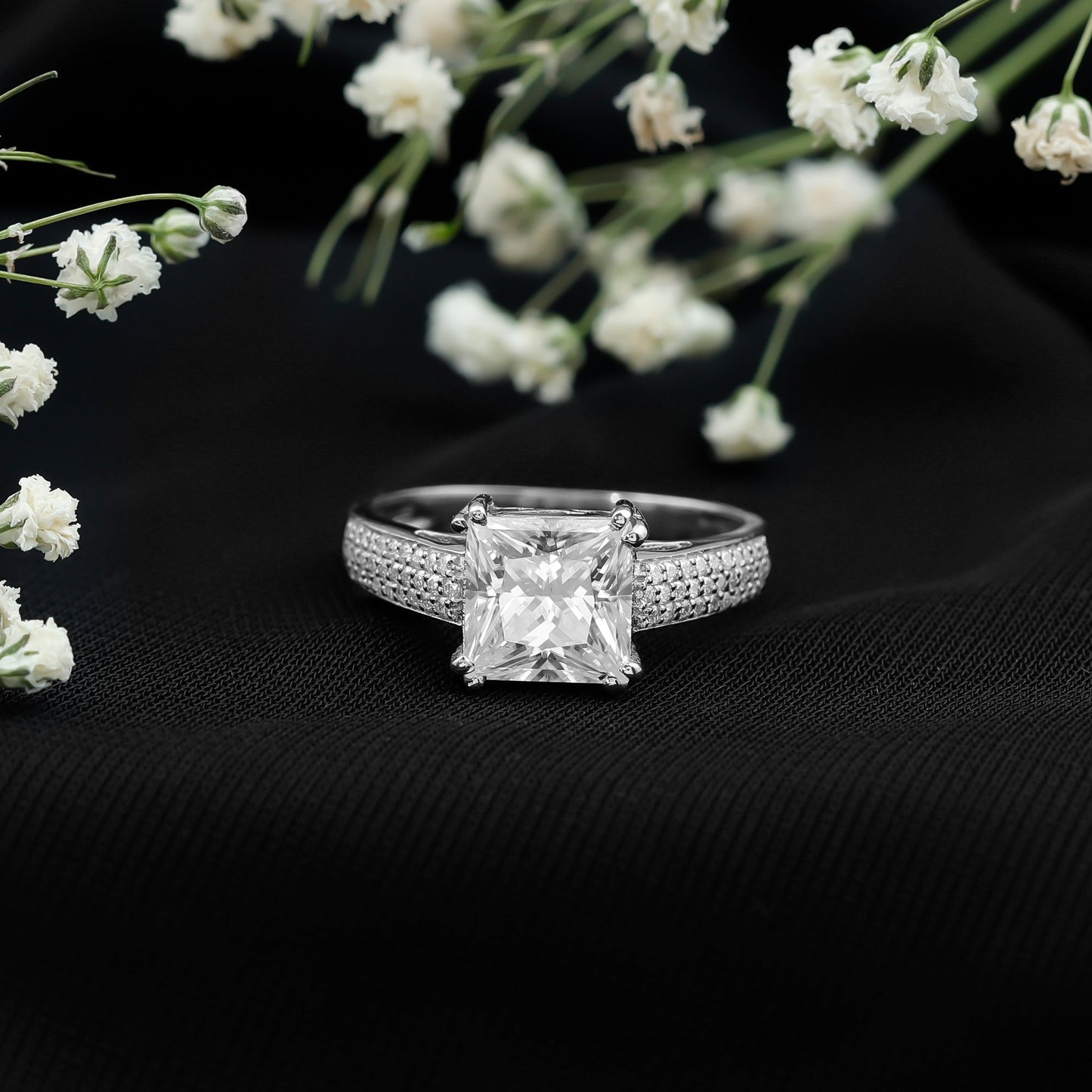 Princess Cut Moissanite Engagement Ring With Certificate