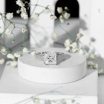 Princess Cut Moissanite Engagement Ring With Certificate