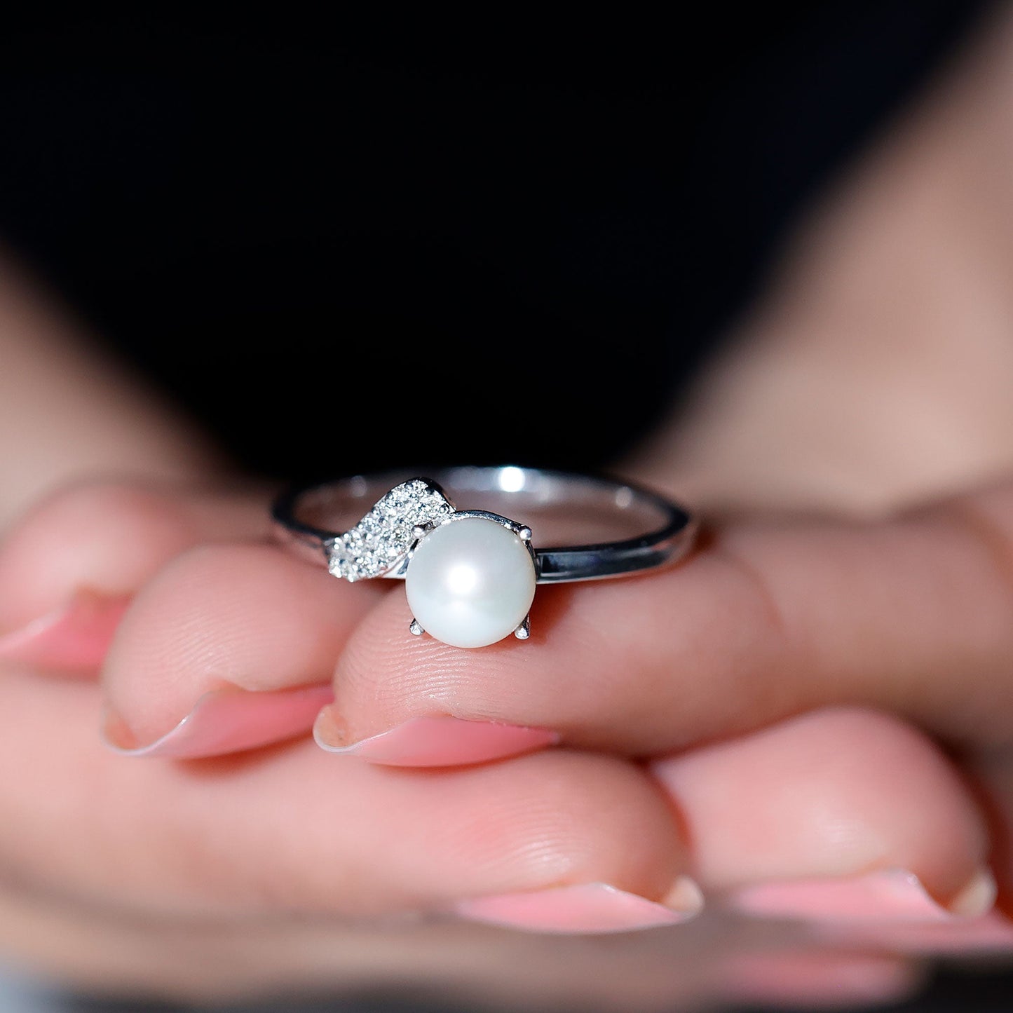 Cultured 3 Carat Freshwater Pearl Solitaire Engagement Ring with Diamond