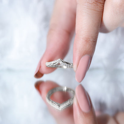 Pave Set Round Cut Natural Diamond Chevron Ring