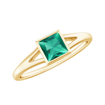 0.5 Carat Princess Cut Lab Grown Emerald Solitaire Ring with Split Shank