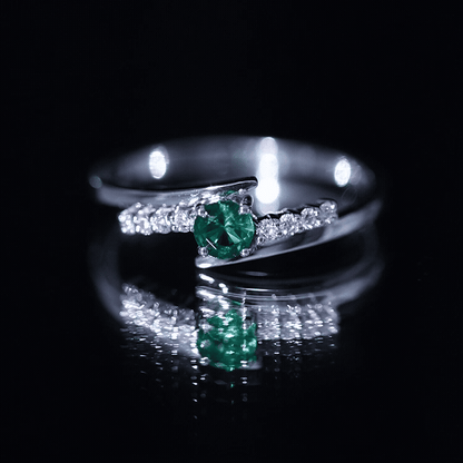 Certified Lab Grown Emerald Diamond Simple Promise Ring with Bypass Shank