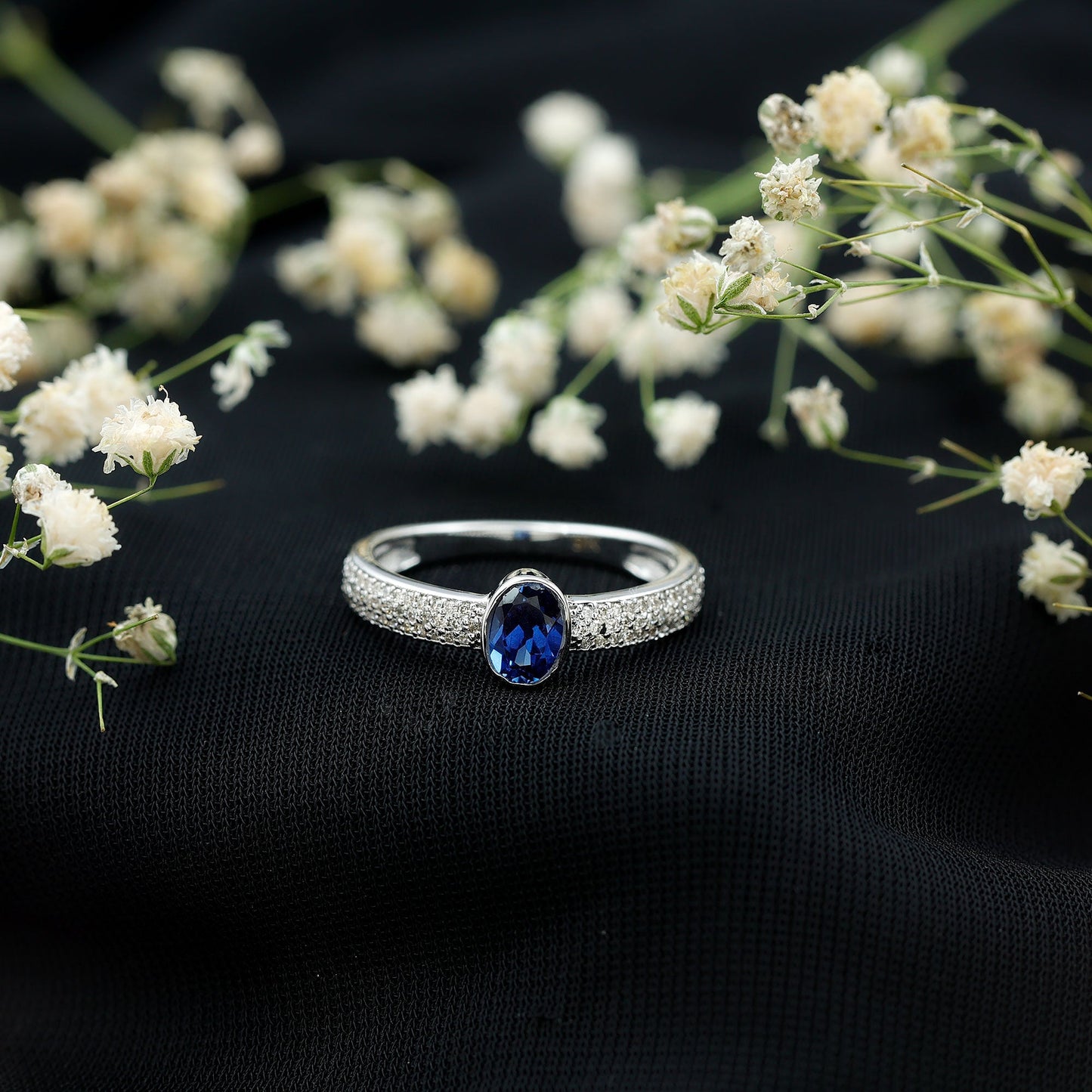 Certified 0.6 Carat Oval Lab Grown Blue Sapphire Engagement Ring with Diamond