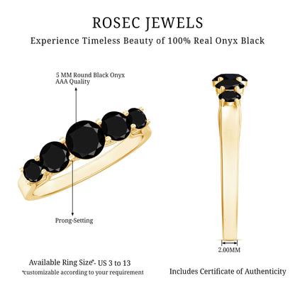 Trellis Set Black Onyx 5 Stone Ring in Graduated Style