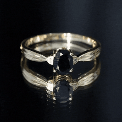 Solitaire Black Onyx Oval Engagement Ring with Diamond