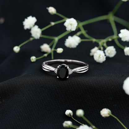 Solitaire Black Onyx Oval Engagement Ring with Diamond