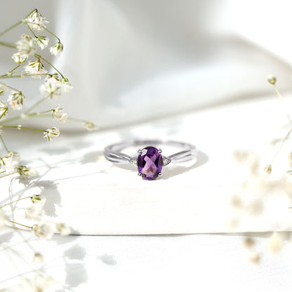 1 Carat Amethyst Oval Engagement Ring with Diamond