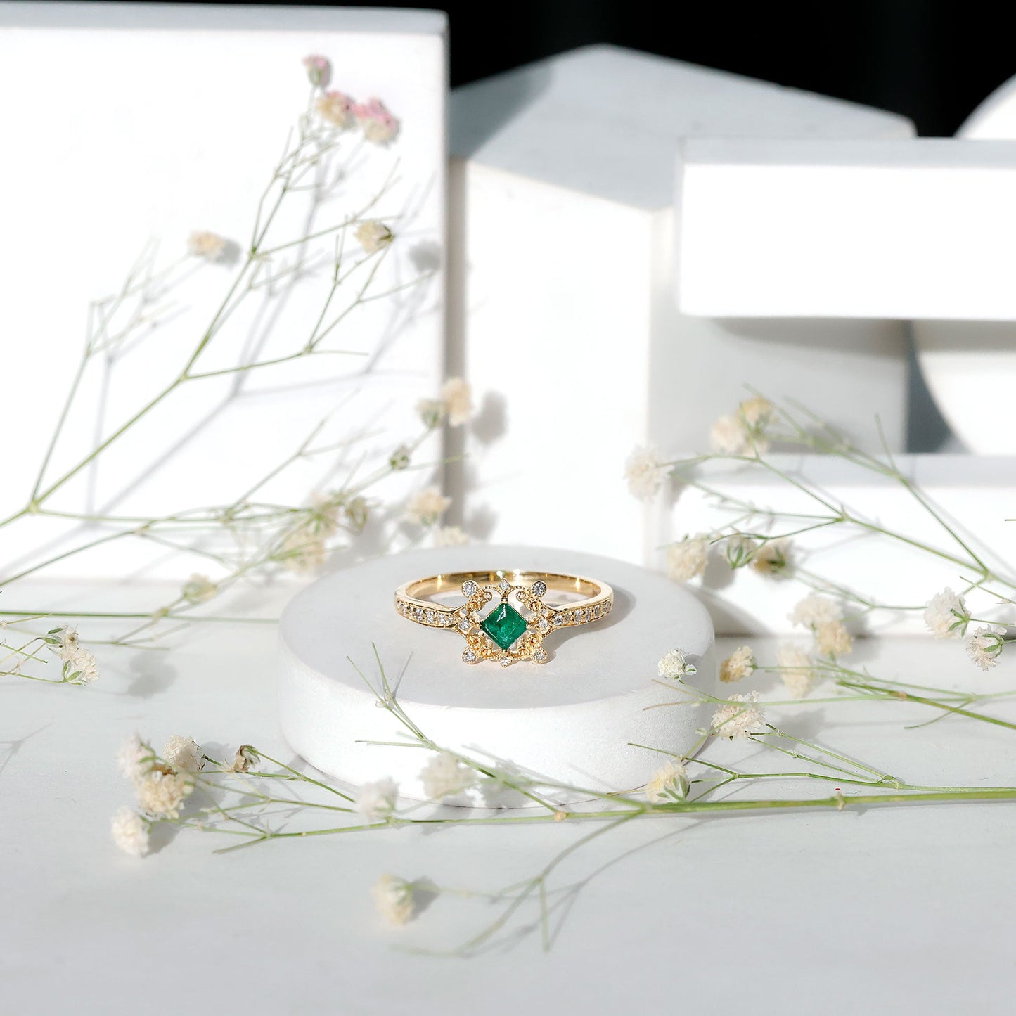 Antique Looking Emerald and Diamond Engagement Ring for Women