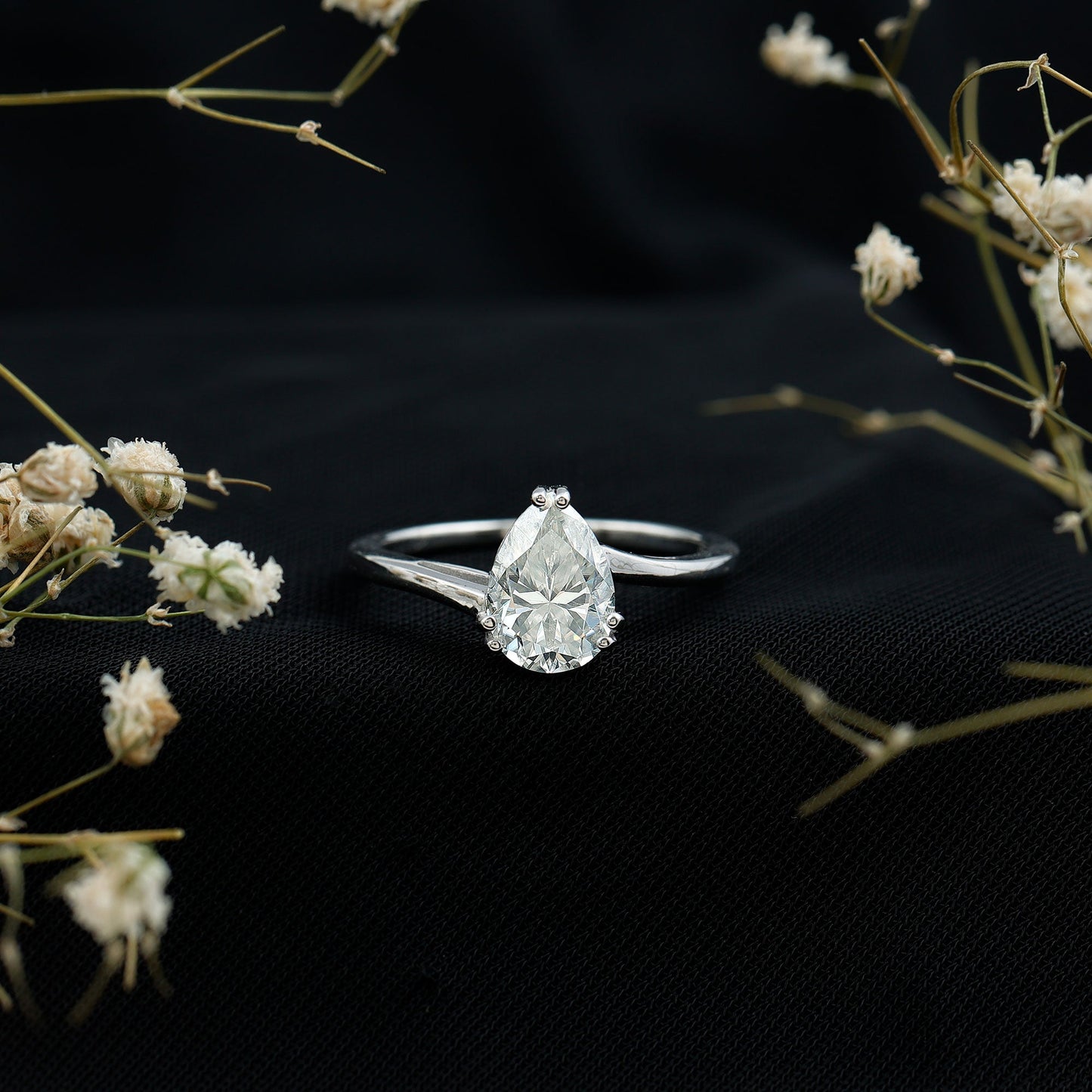 Pear Engagement Ring With Certified Moissanite