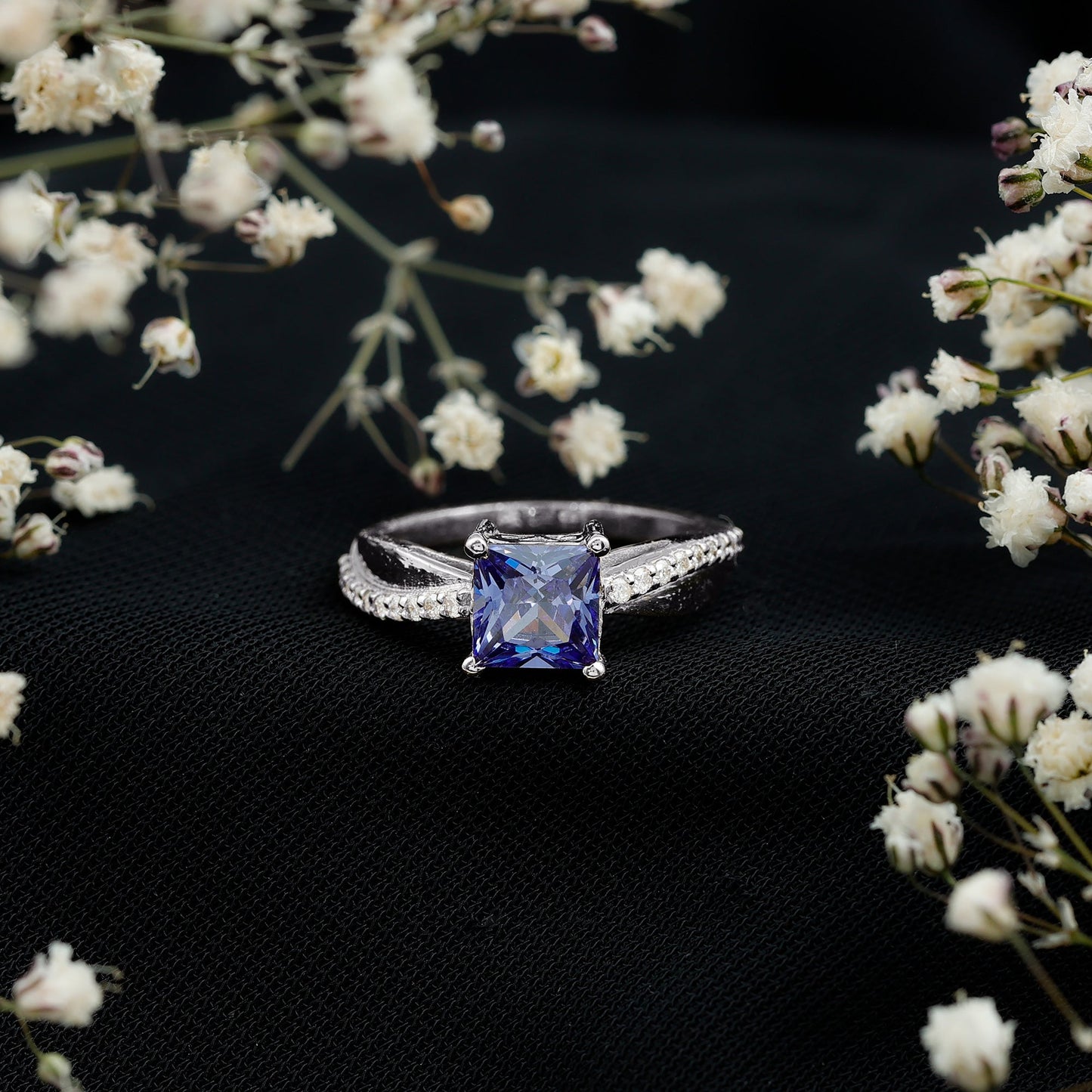 Certified 1.5 Carat Lab Grown Blue Sapphire Princess Cut Engagement Ring with Diamond