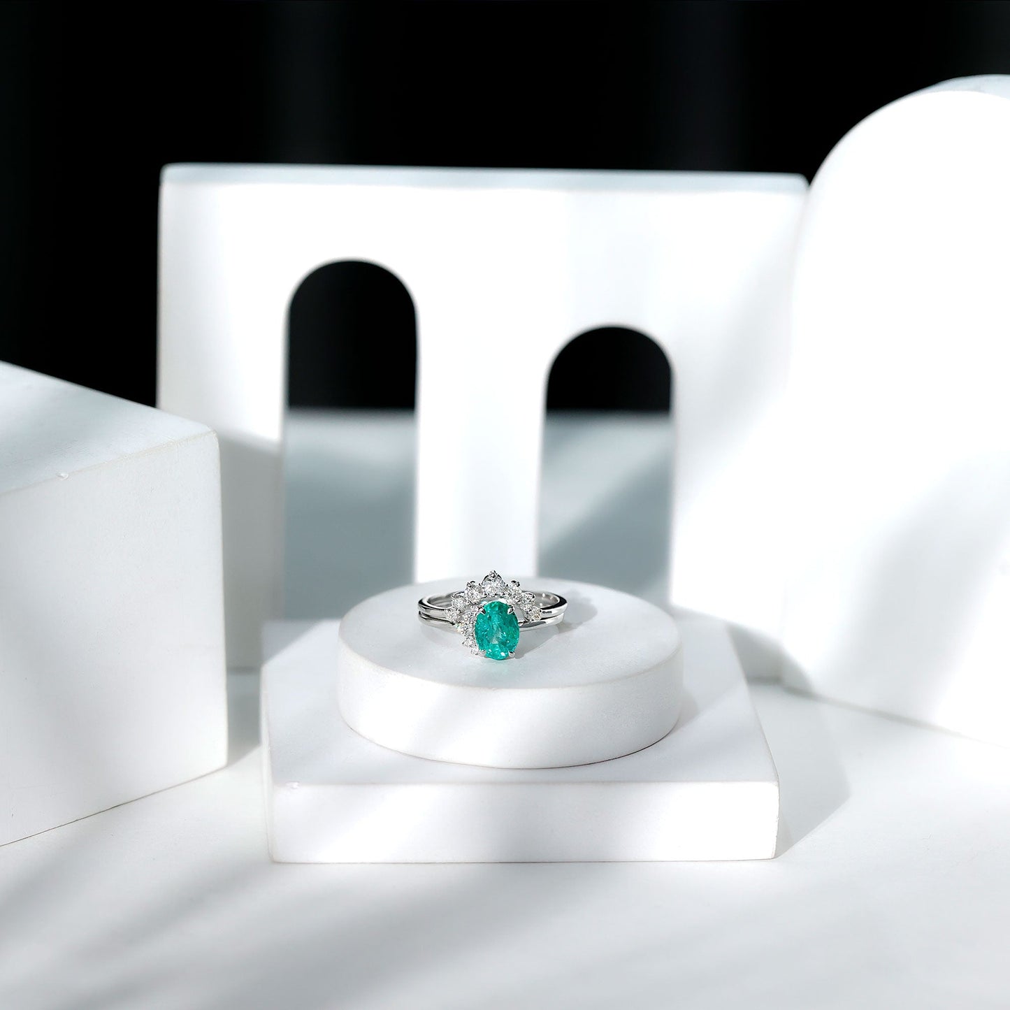 Natural Emerald Wedding Engagement Ring Set with Diamond