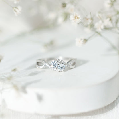 Toi Et Moi Round Moissanite Infinity Promise Ring